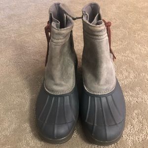 Gray Duck boot